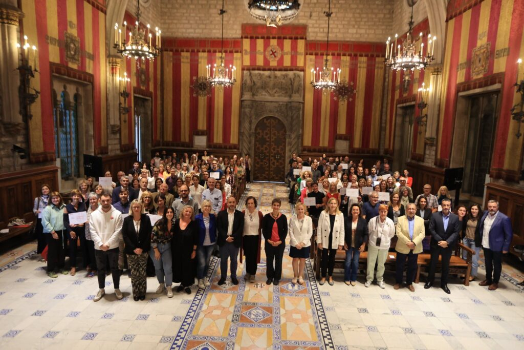 Foto de família de la Comissió Permanent del CFPB