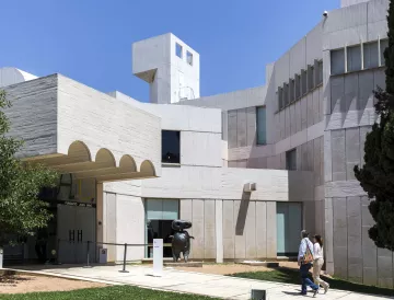 entrance to Fundació Joan Miró