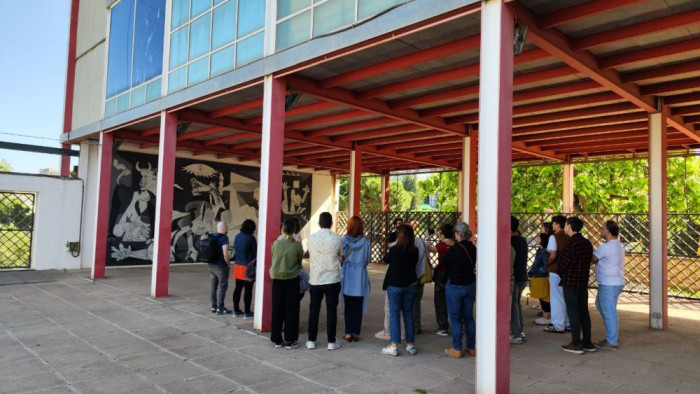 Visita al Pavelló de la República 